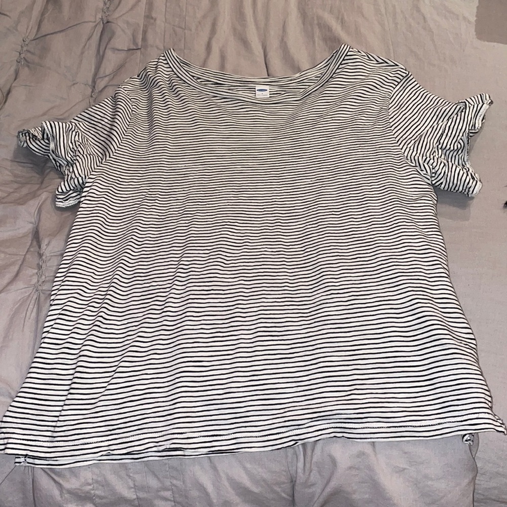 Black and white striped t-shirt